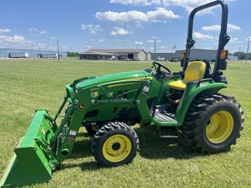 Main image John Deere 3025E